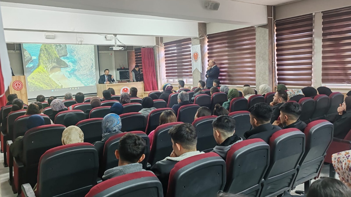 Okulumuzda kariyer günleri yapıldı