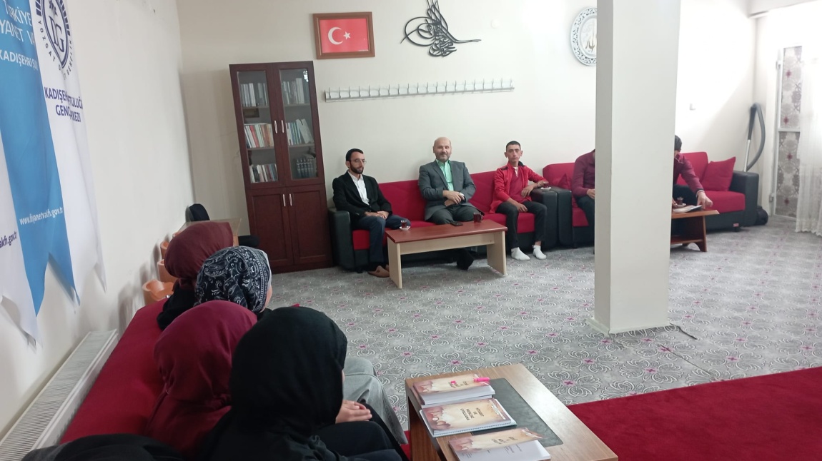 Okulumuz 11.sınıfların İlçe Müftümüzü ziyaret